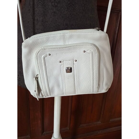 Stone Mountain White Leather Crossbody Bag Adjustable Front Zip Pocket - Picture 2 of 7